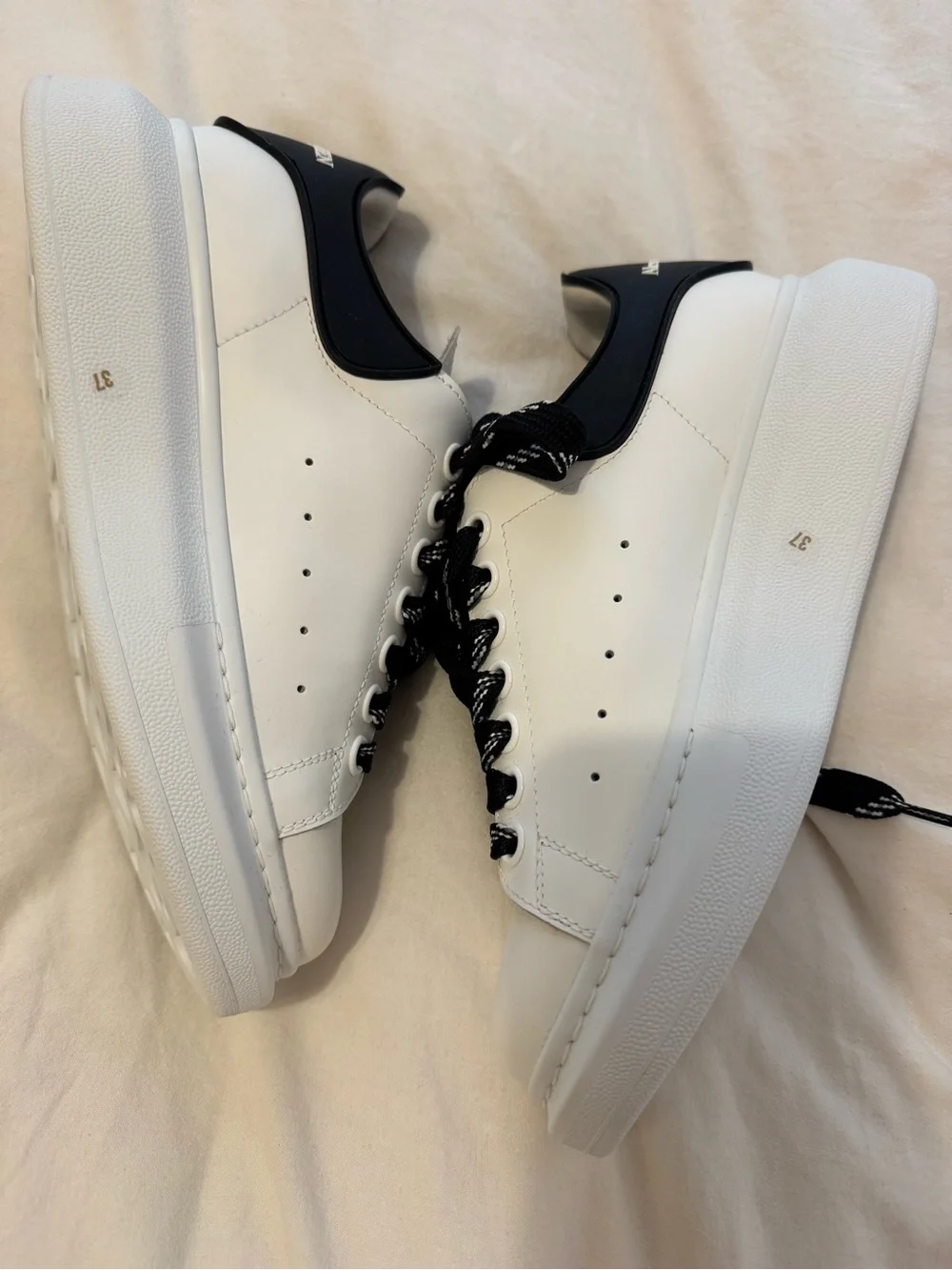 Alexander McQueen White Leather Sneakers with Black Accent and Patterned Laces